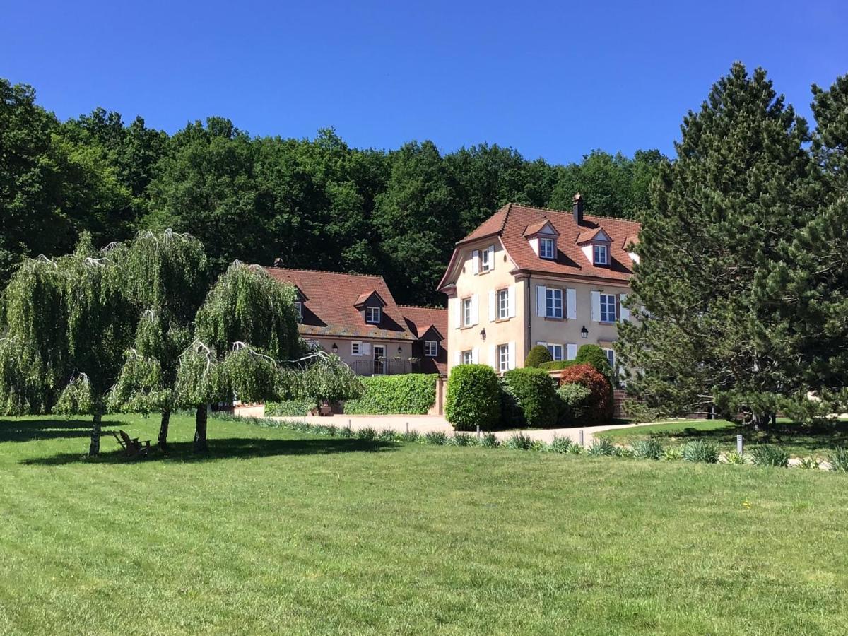 Maison d'Hôtes Les Jardins de Madeleine Bernardvillé Exterior foto